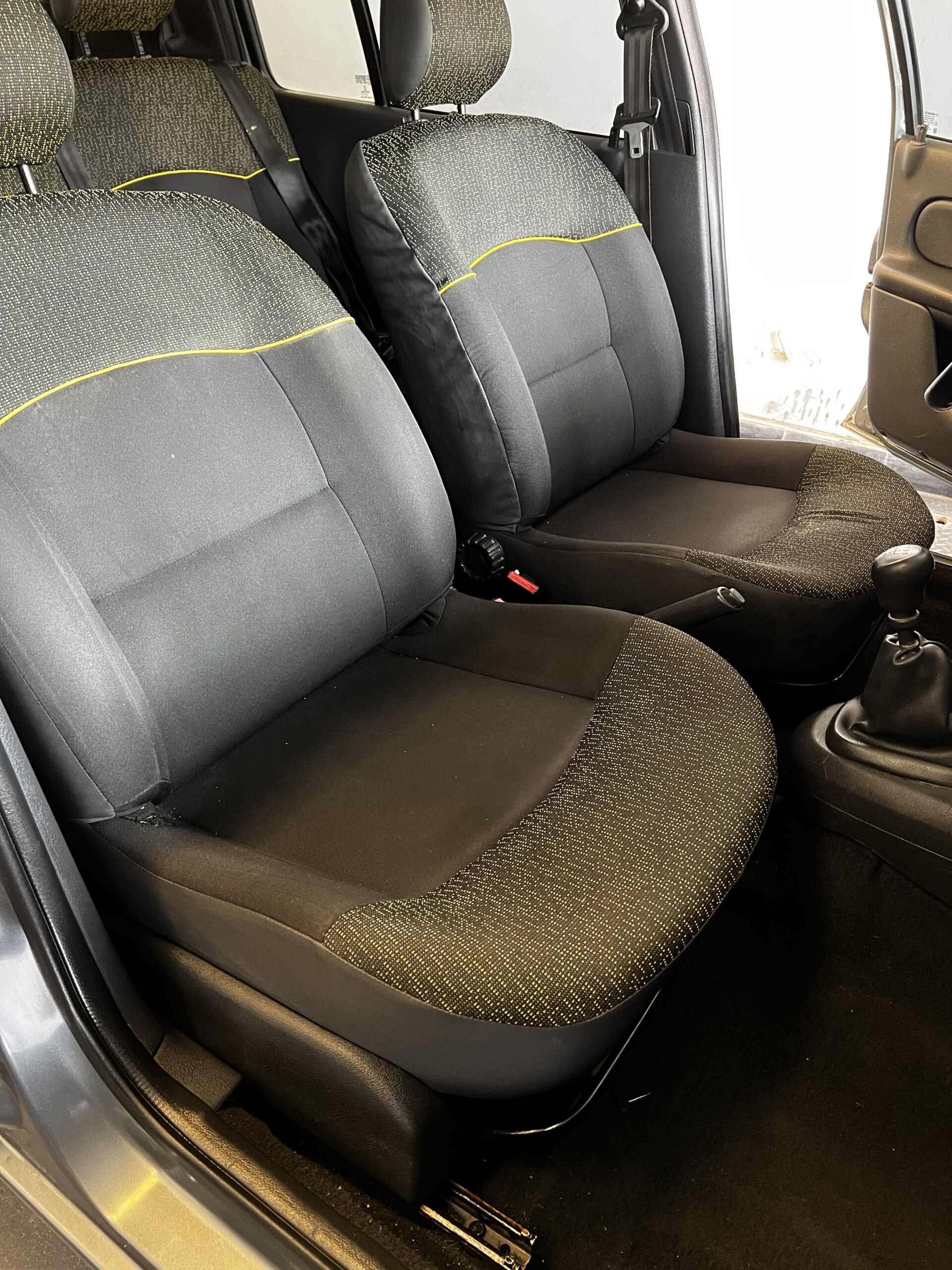 
								Renualt Clio 1.2 Confort Plus 5p full									