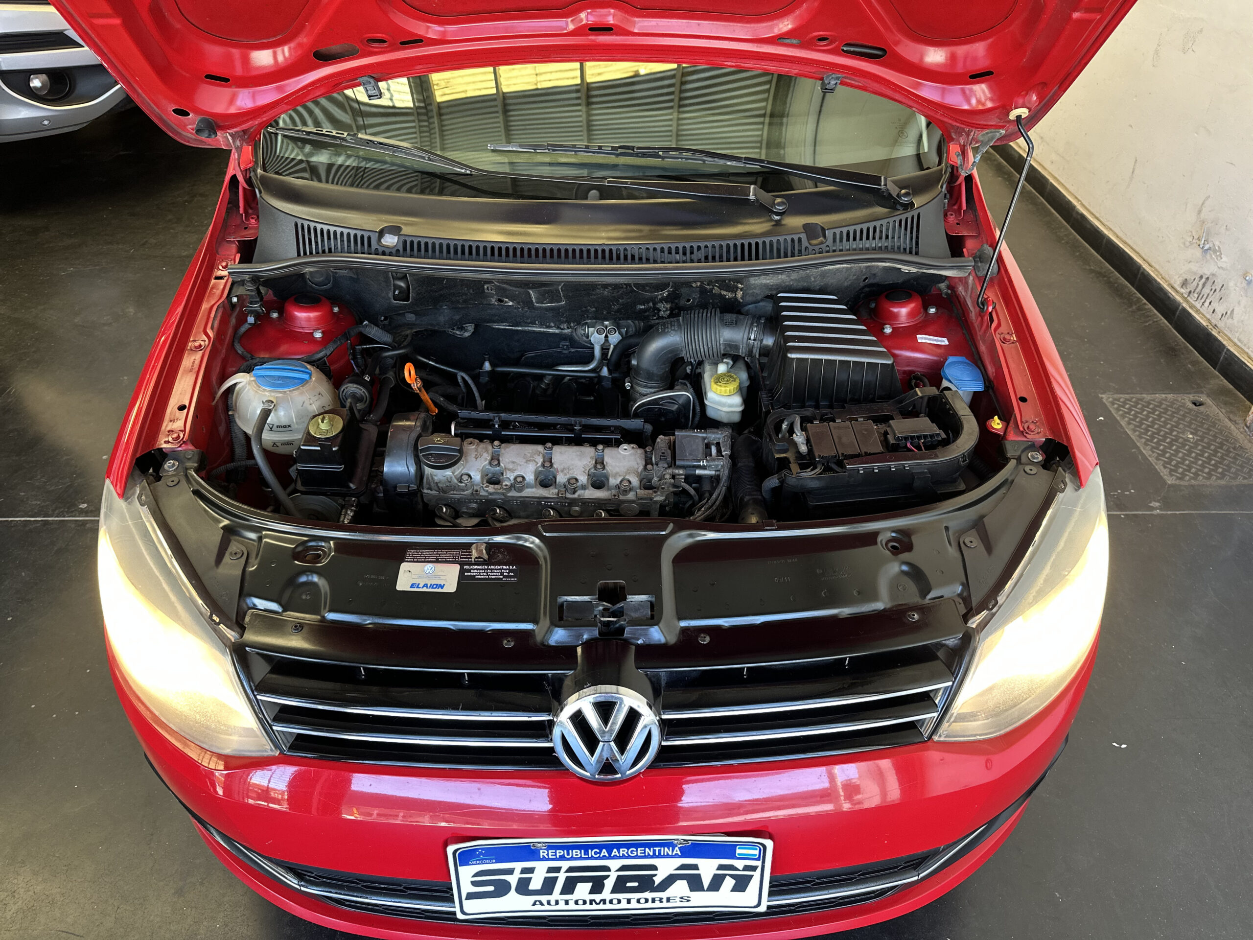 
								Volkswagen Suran 1.6 Trendline full									