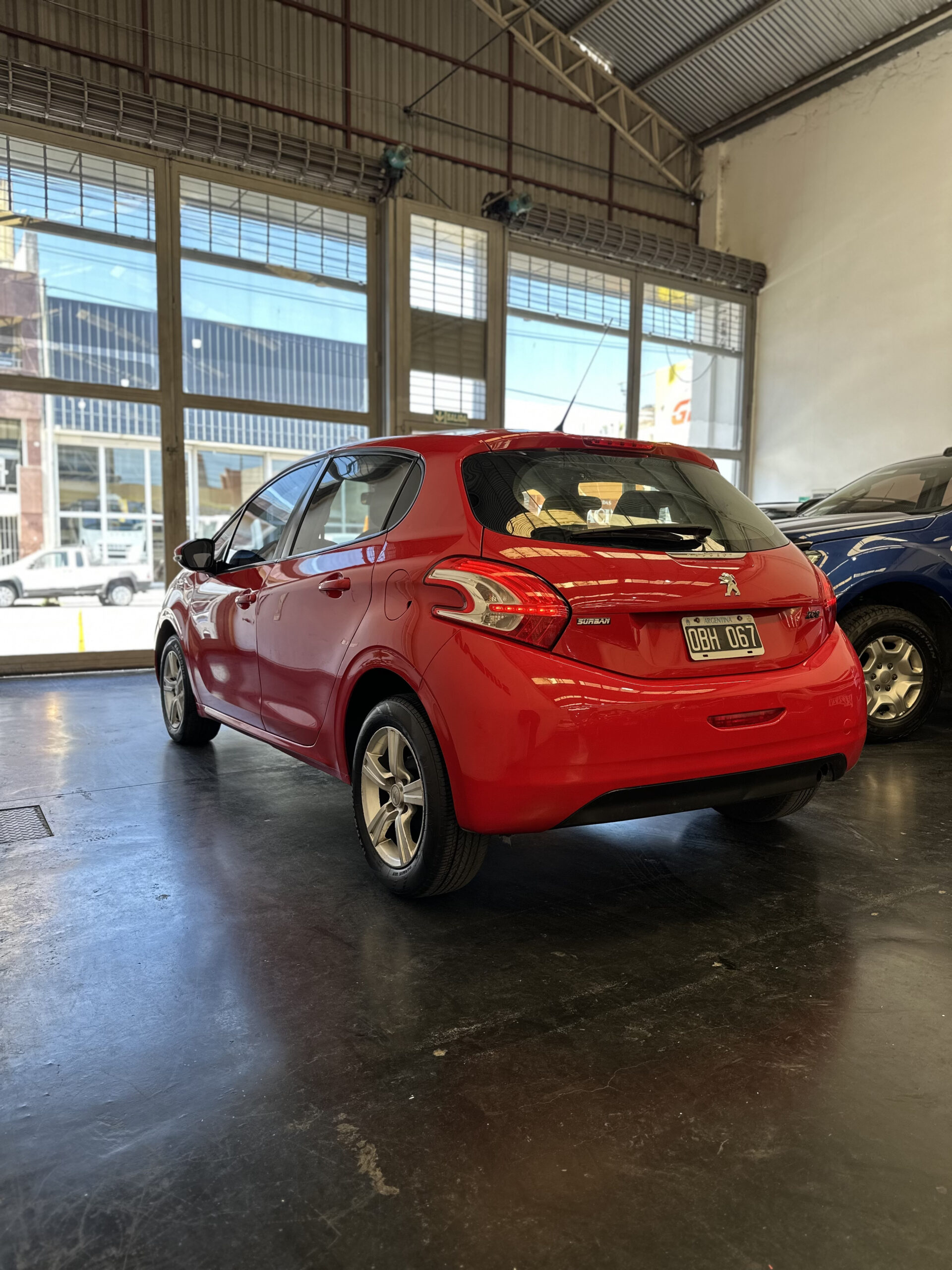 
								PEUGEOT 208 1.5 Active 5p full									