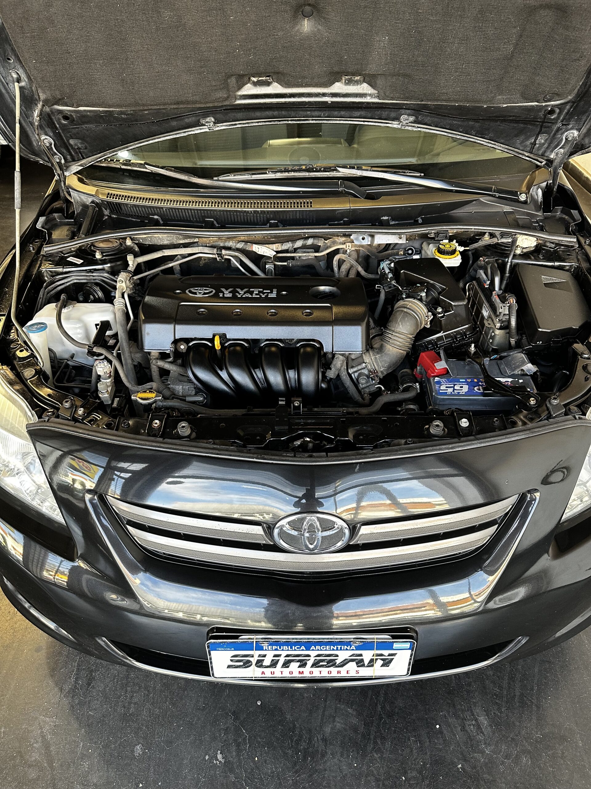 
								TOYOTA COROLLA 1.8 XEI Mt full									