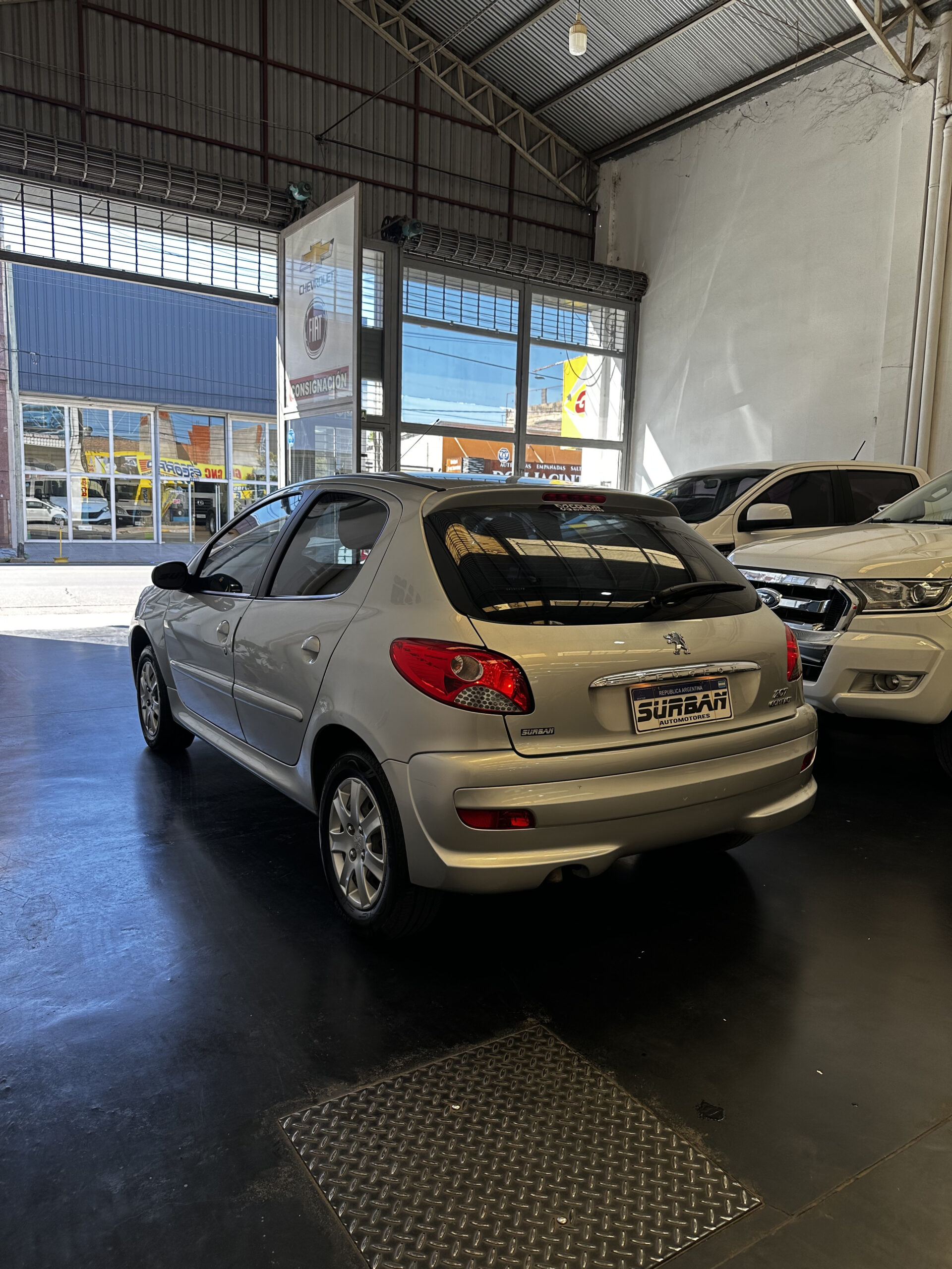 
								Peugeot 207 1.4 Allure 5P full									