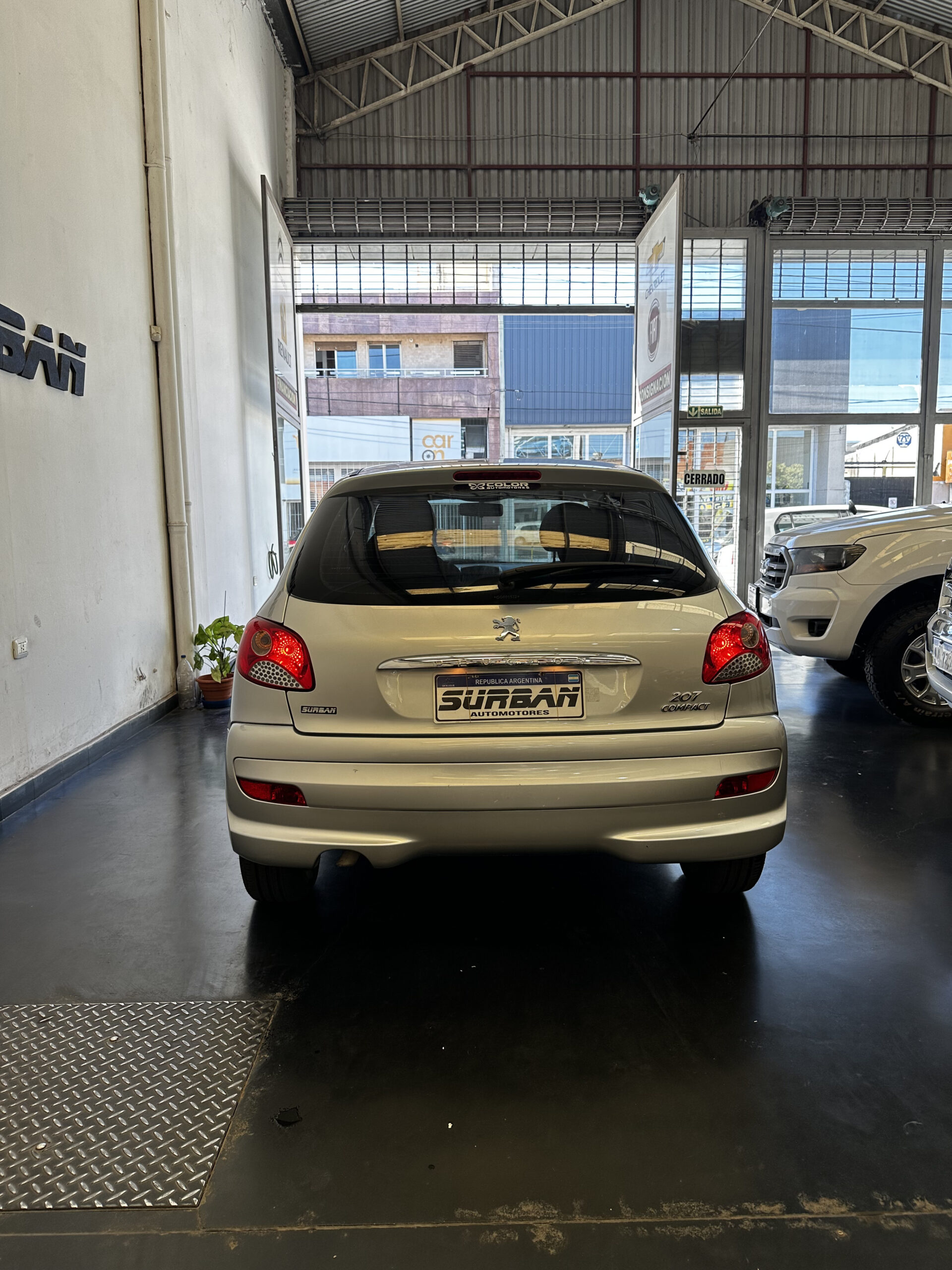 
								Peugeot 207 1.4 Allure 5P full									