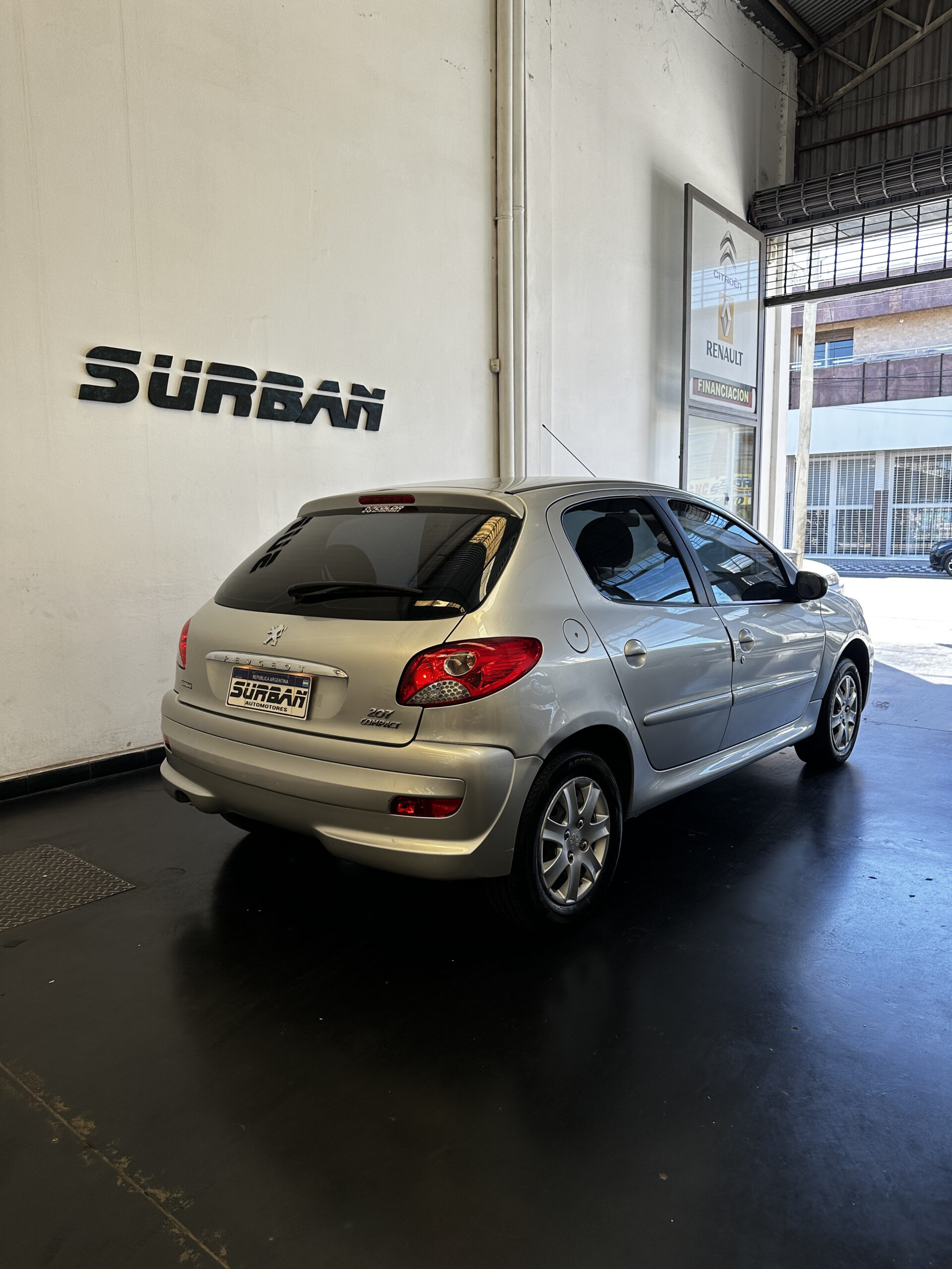 
								Peugeot 207 1.4 Allure 5P full									
