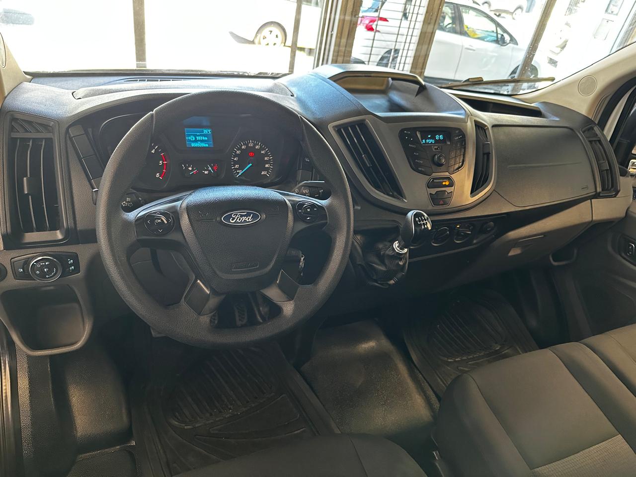 
								Ford Transit 2.2 Tdi Furgón Largo full									