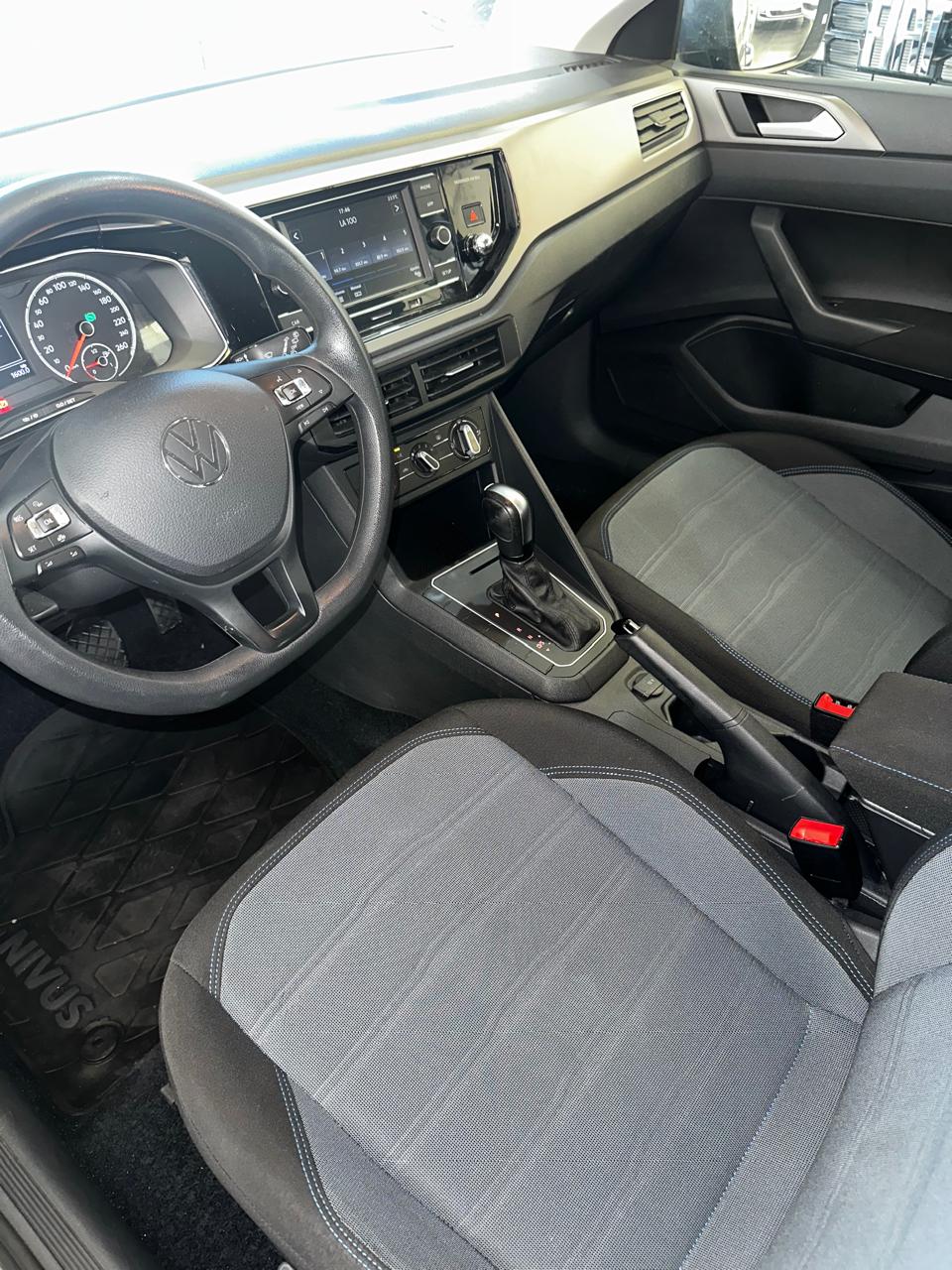 
								Volkwagen Nivus 1.0 Tsi 200 Confortline AT full									