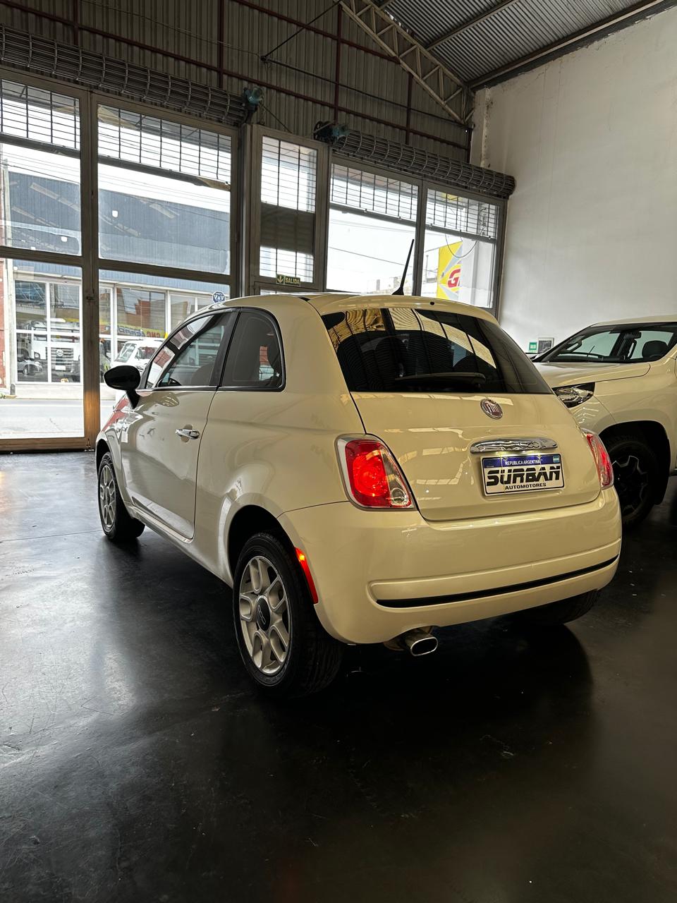 
								FIAT 500 Cult 1.4 3p full									