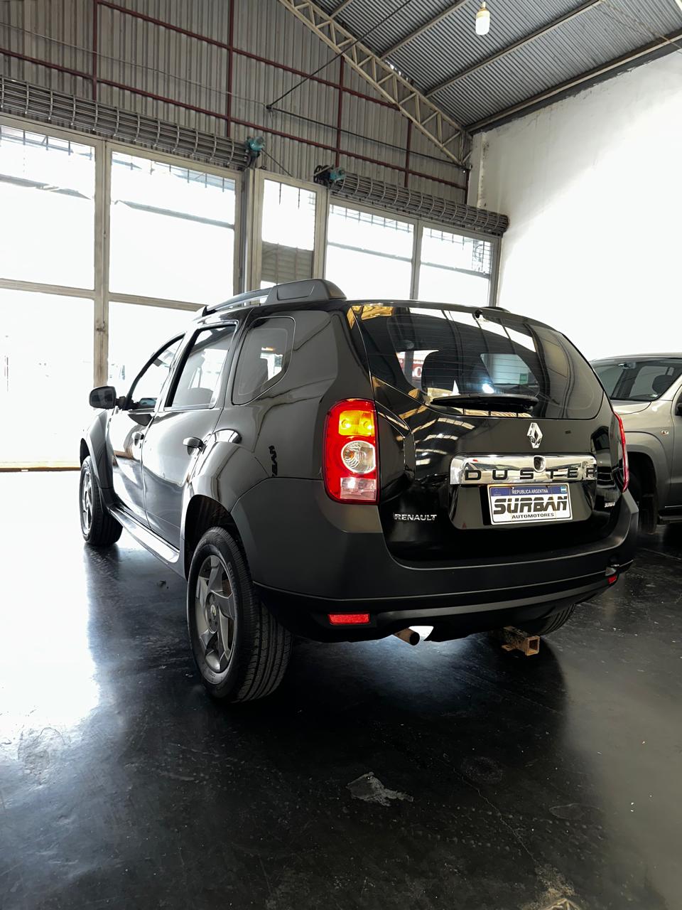 
								Renault Duster 1.6 GNC Confort full									